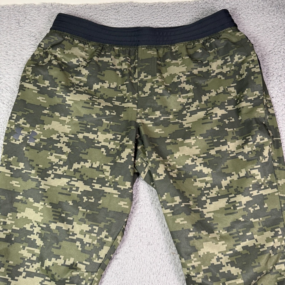 Under Armour Circuit Woven Tapered Pants Mens XL (34x32) Green Camo Ankle Zip